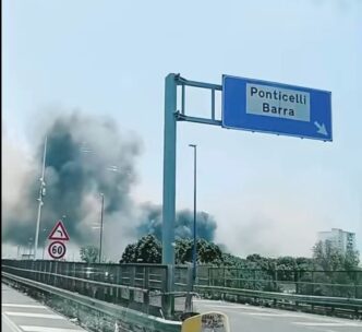 Incendio Nel Centro Direzional
