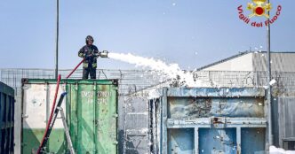 Incendio Nel Compattatore Rifi