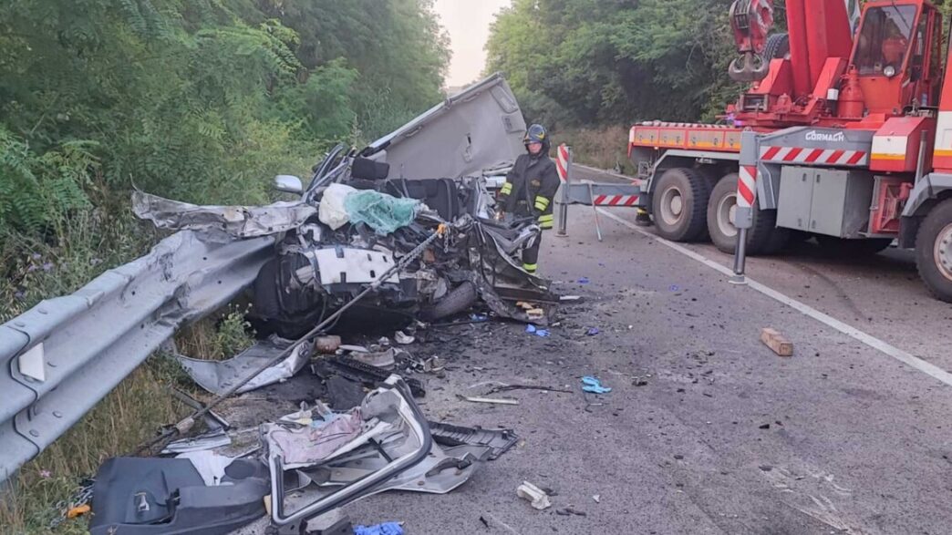 Incidente Mortale Con Quattro