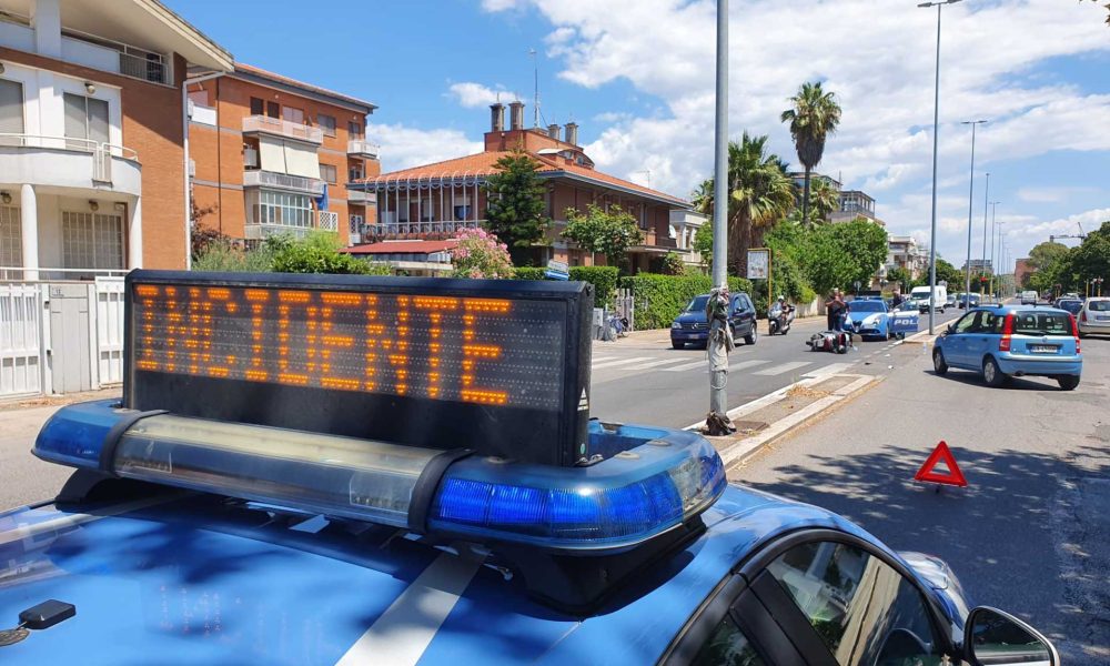Incidente Tra Auto E Camion Bl