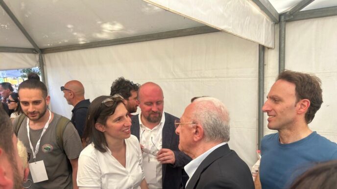 Incontro A Roma Tra Elly Schle