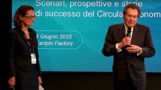 Intesa Sanpaolo Prepara Il Nuo