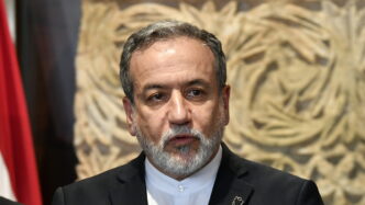Iran3A Stop Ai Colloqui Nuclear