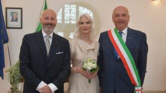 Isabel Russinova E Rodofo Mart