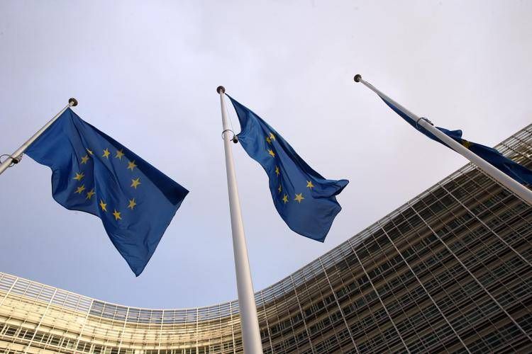 Italia Rispetta Le Raccomandaz