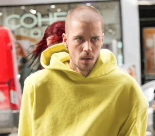 Justin Bieber Affronta La Rabb
