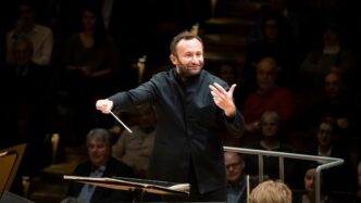 Kirill Petrenko Dirige Le28099Orche