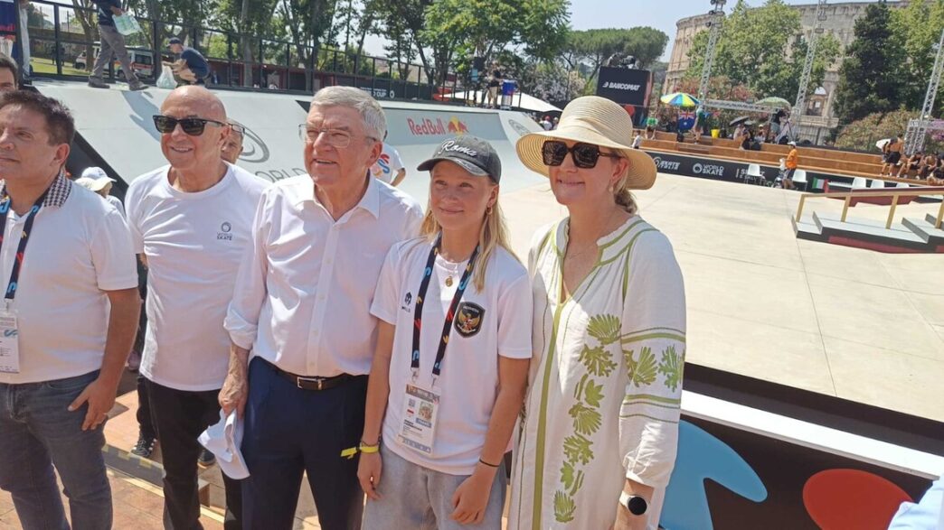 Kristy Coventry Inaugura La Su