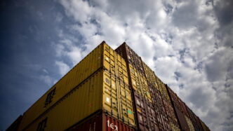 Le28099Economia Globale In Bilico3A