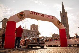 La 1000 Miglia 2025 Attraversa