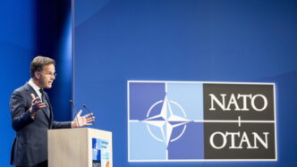 La Nato Ribadisce Che L27Iran N
