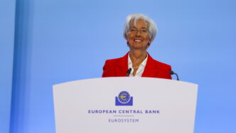 Lagarde Mette In Guardia Sulla