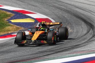 Lando Norris In Pole Al Gp De28099A