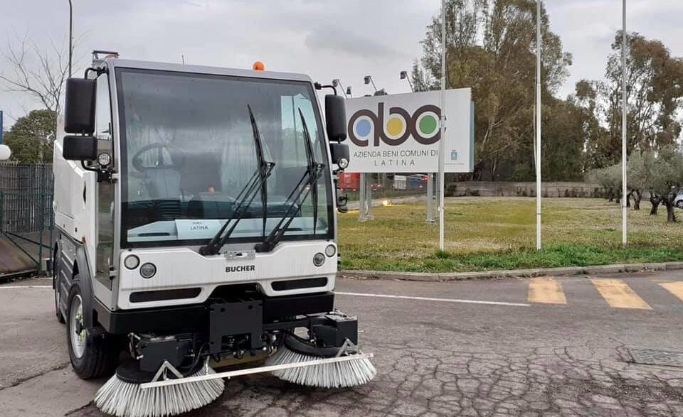 Latina2C Tensioni Nel Centrodes