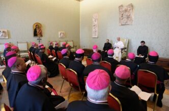 Leone Xiv Invita I Vescovi Del
