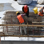 Lombardia Vieta Lavoro All’aperto Tra Mezzogiorno E Le Quattro Nelle Giornate Con Rischio Caldo Alto D’estate