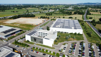 Macron Espande Il Campus A Val