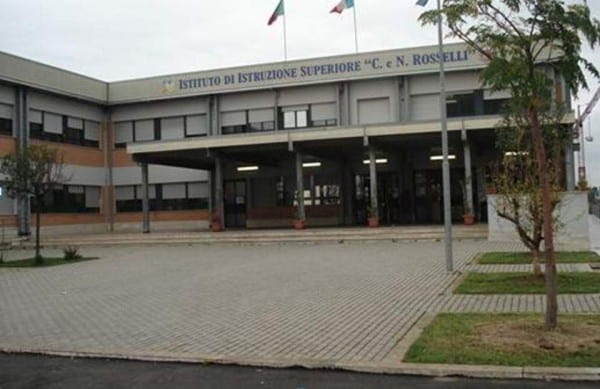 Malcontento Alle28099Istituto Rosse