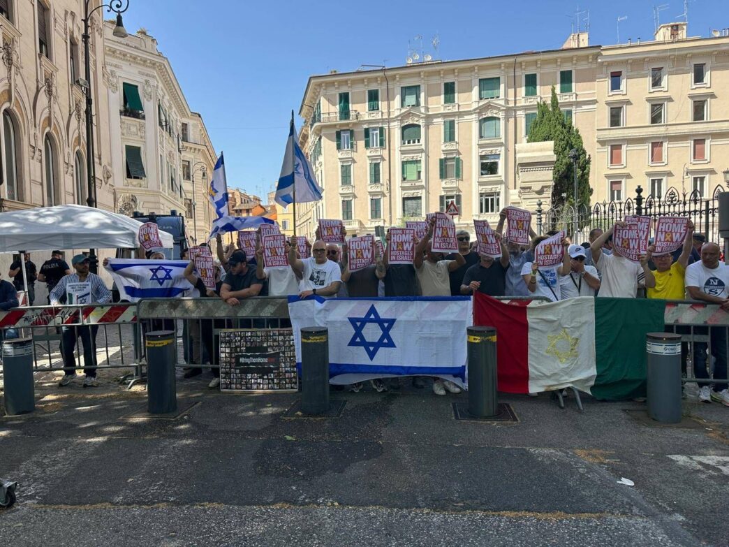 Manifestazione A Roma Tra Sost