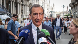 Milano2C Il Sindaco Sala Sul Nu