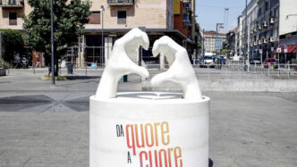Milano Ospita Installazione Pe