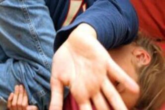 Minore Violentata Dal Padre E