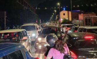 Movida A Napoli3A Tra Traffico