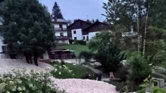 Nel Bellunese Ruspe E Vigili D