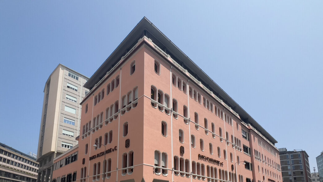 Nuova Sede Della Banca Passado