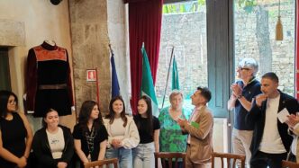 Nuovo Costume Storico Per La Q