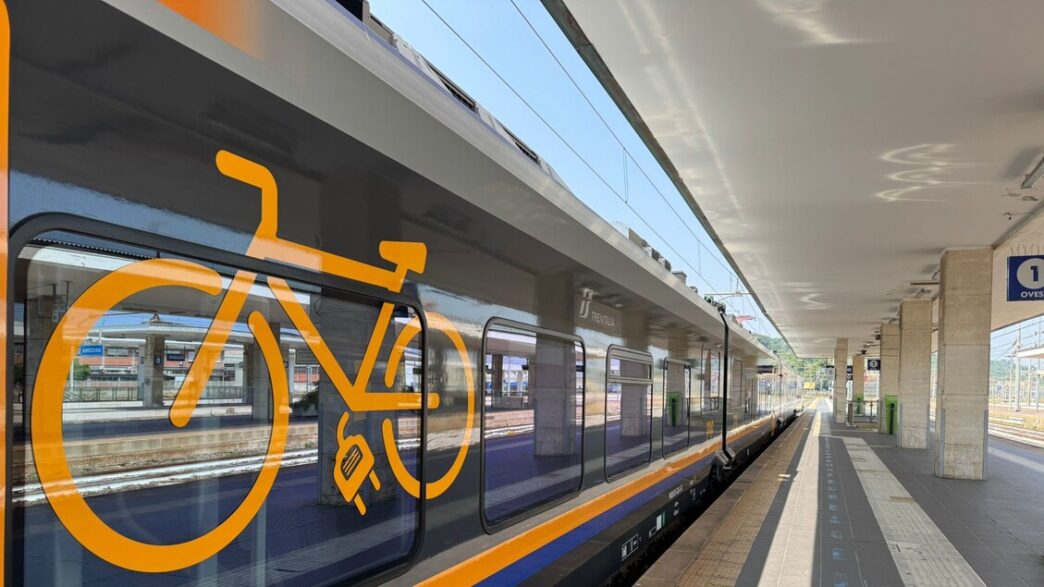 Nuovo Treno Elettrico Monopian
