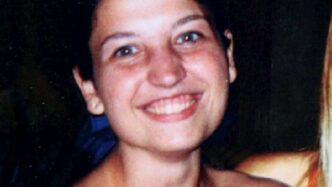 Operaio Trova Oggetti Forensi