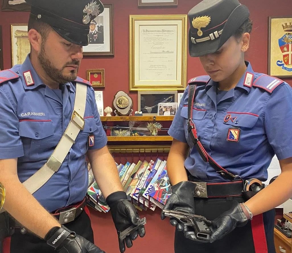 Operazioni Dei Carabinieri A S