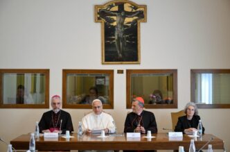 Papa Leone Xiv Invita A Portar