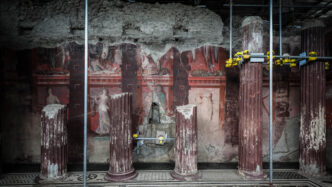 Paura Al Parco Archeologico Di