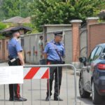 Periti Della Scientifica Ritirano Reperti Chiave Del Delitto Di Garlasco Per Il Nuovo Incidente Probatorio