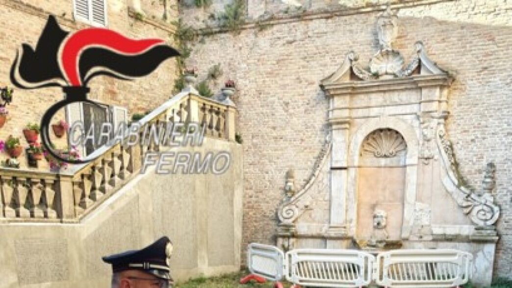 Petardo Danneggia La Fonte Cat