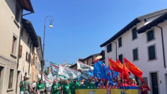 Pic3B9 Di Mille Metalmeccanici In