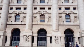 Piazza Affari E Le Borse Europ