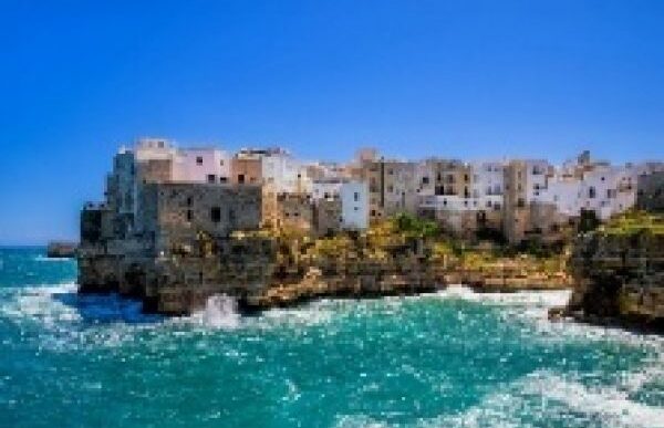 Polignano A Mare Inaugura Cala