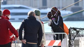 Polizia E Guardia Di Finanza F