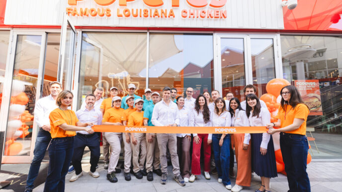 Popeyesc2Ae Allarga La Presenza A