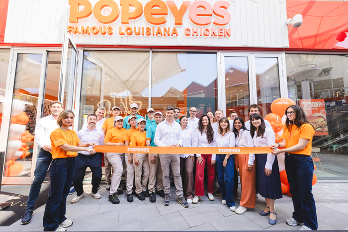 Popeyesc2Ae Allarga La Presenza A
