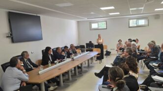 Prefetto Di Napoli Incontra I