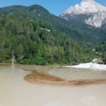 Principio Di Inquinamento Da Gasolio Sul Torrente Boite A Borca Di Cadore Dopo Colata Detritica