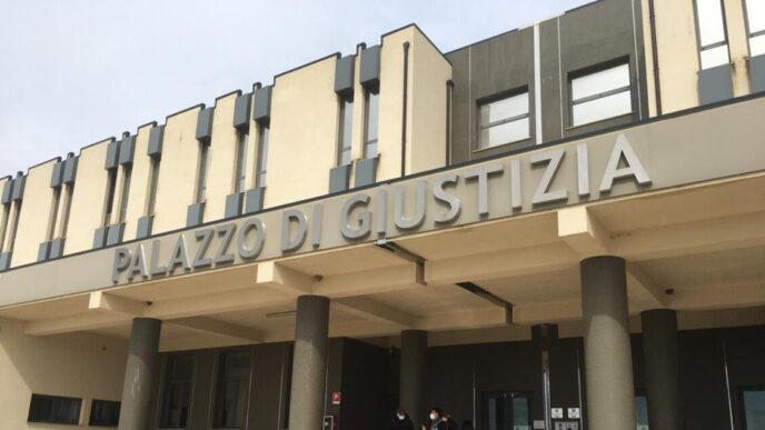 Procura Di Castrovillari Indag