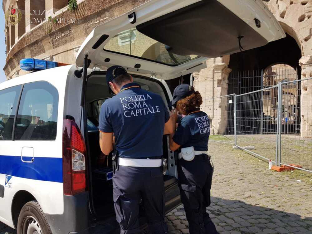 Ragazzino Americano Di 12 Anni