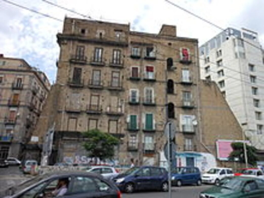Rapina A Napoli In Pieno Giorn