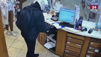 Rapina In Farmacia A Roma3A 46E