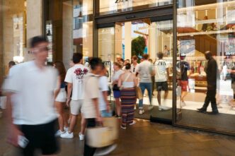Saldi Estivi 2025 In Italia3A D